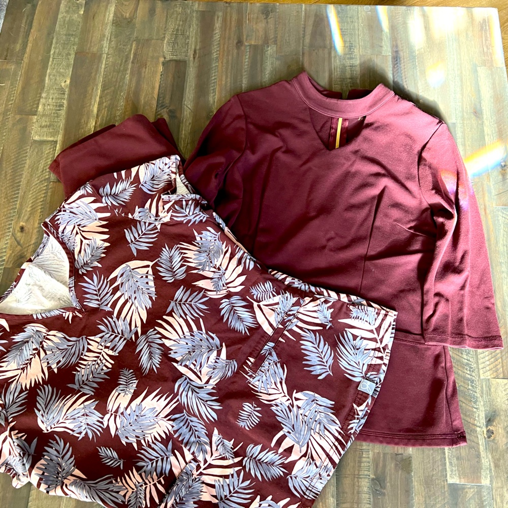 Jaanu Ponte Scrub Set in Wine Medium